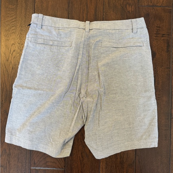 Lululemon men's shorts - Picture 2 of 2